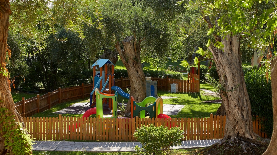 Hotel Delfinia kids playground.jpg