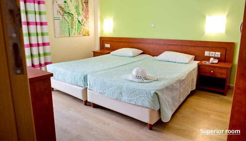 Hotel Delphi beach classic room 3.jpg