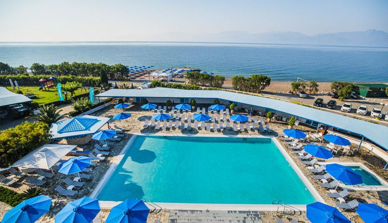 Hotel Delphi beach pool 1.jpg