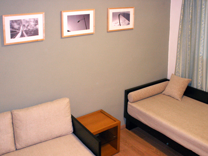 Despotiko Apartment Hotel _ Suites  deluxe apartman dnevna soba.jpg