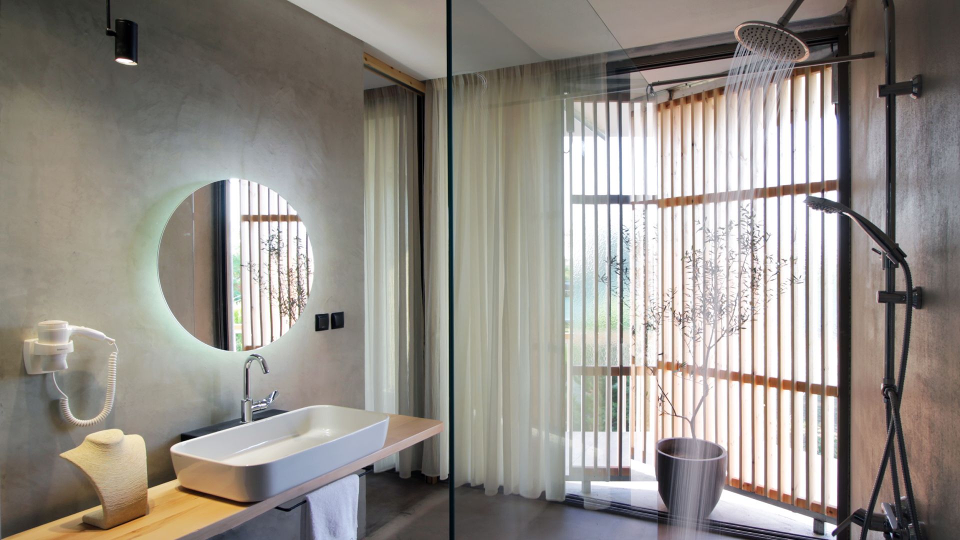 Despotiko Apartment Hotel _ Suites  eco friendly suite kupatilo .jpg