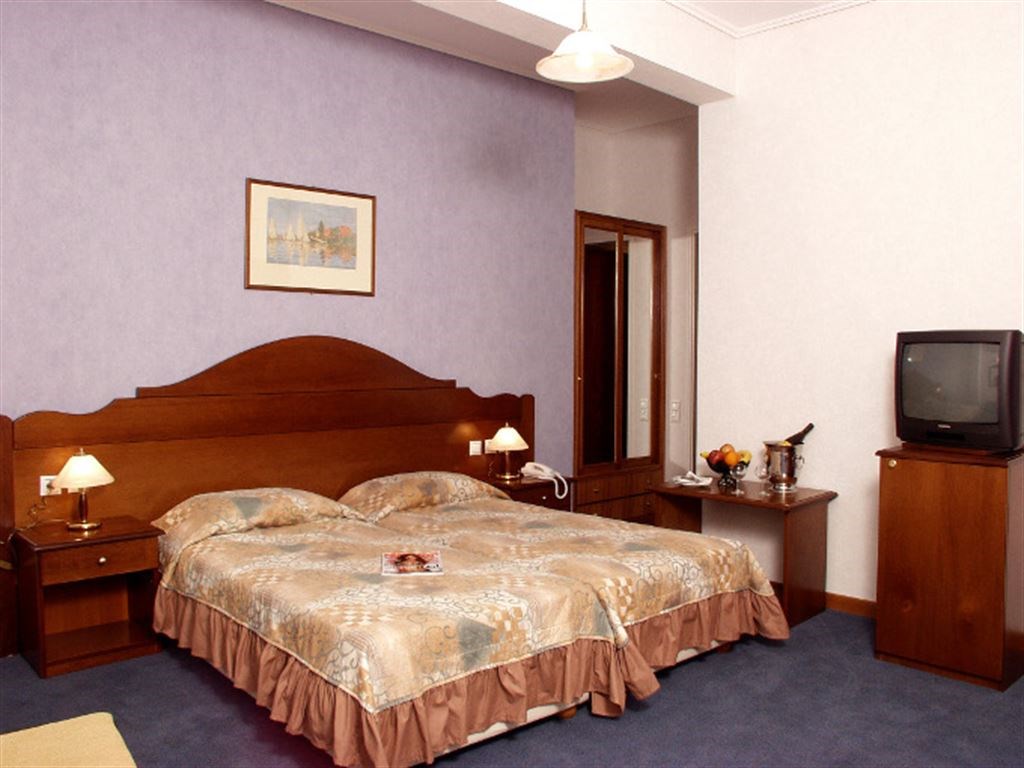 Hotel Diana double room.jpeg
