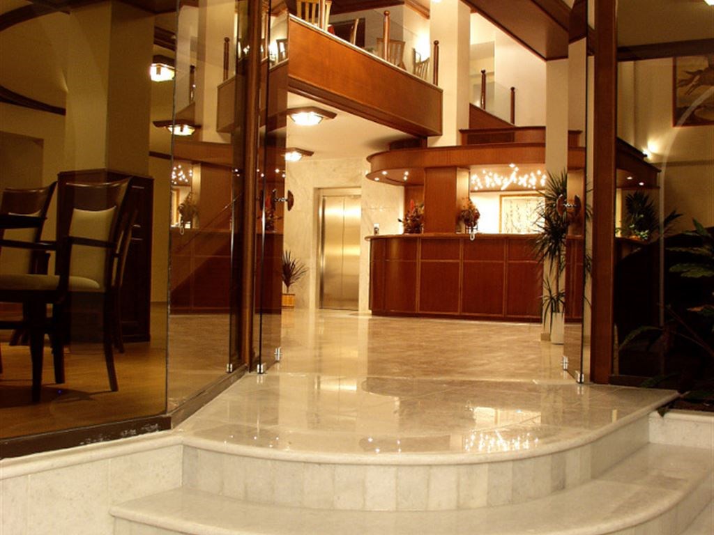 Hotel Diana reception.jpeg
