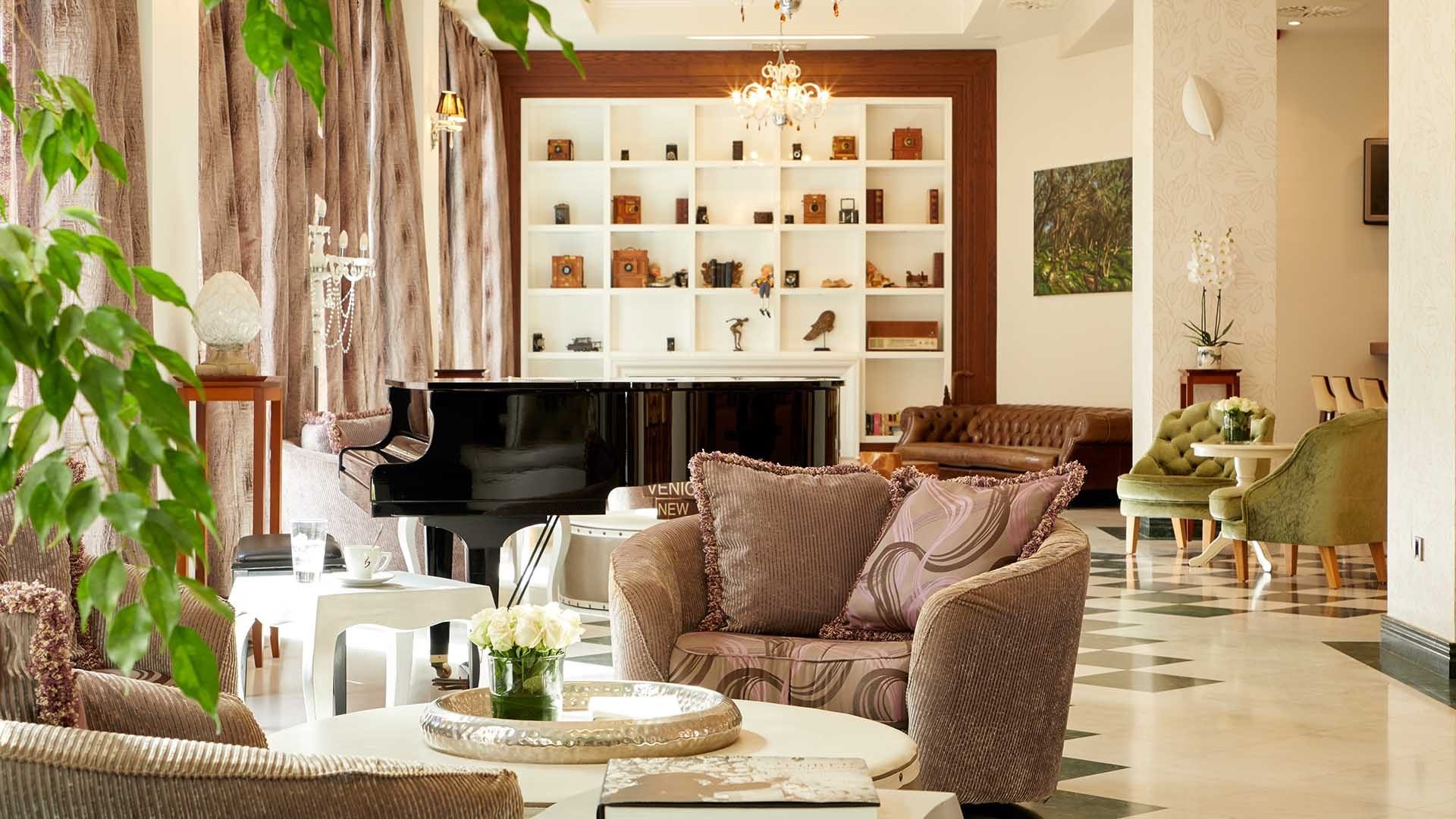 Hotel Dioni Boutique lobby.jpg