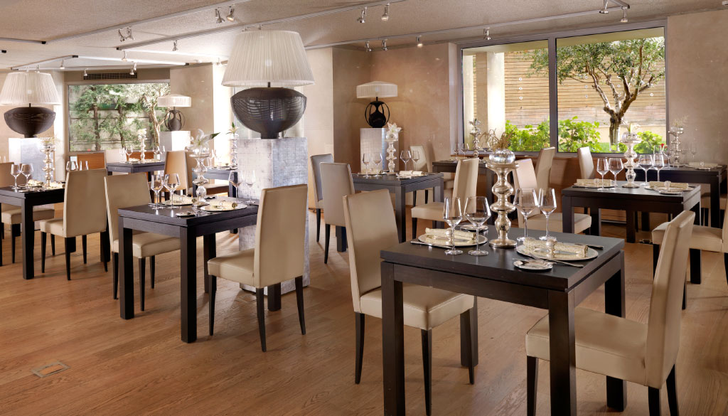 Hotel Divani Apollon Suites restaurant.jpg