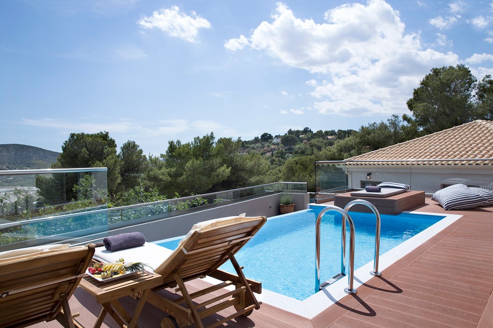 Hotel Dolce Attica Riviera Villa Artemis 2.jpg
