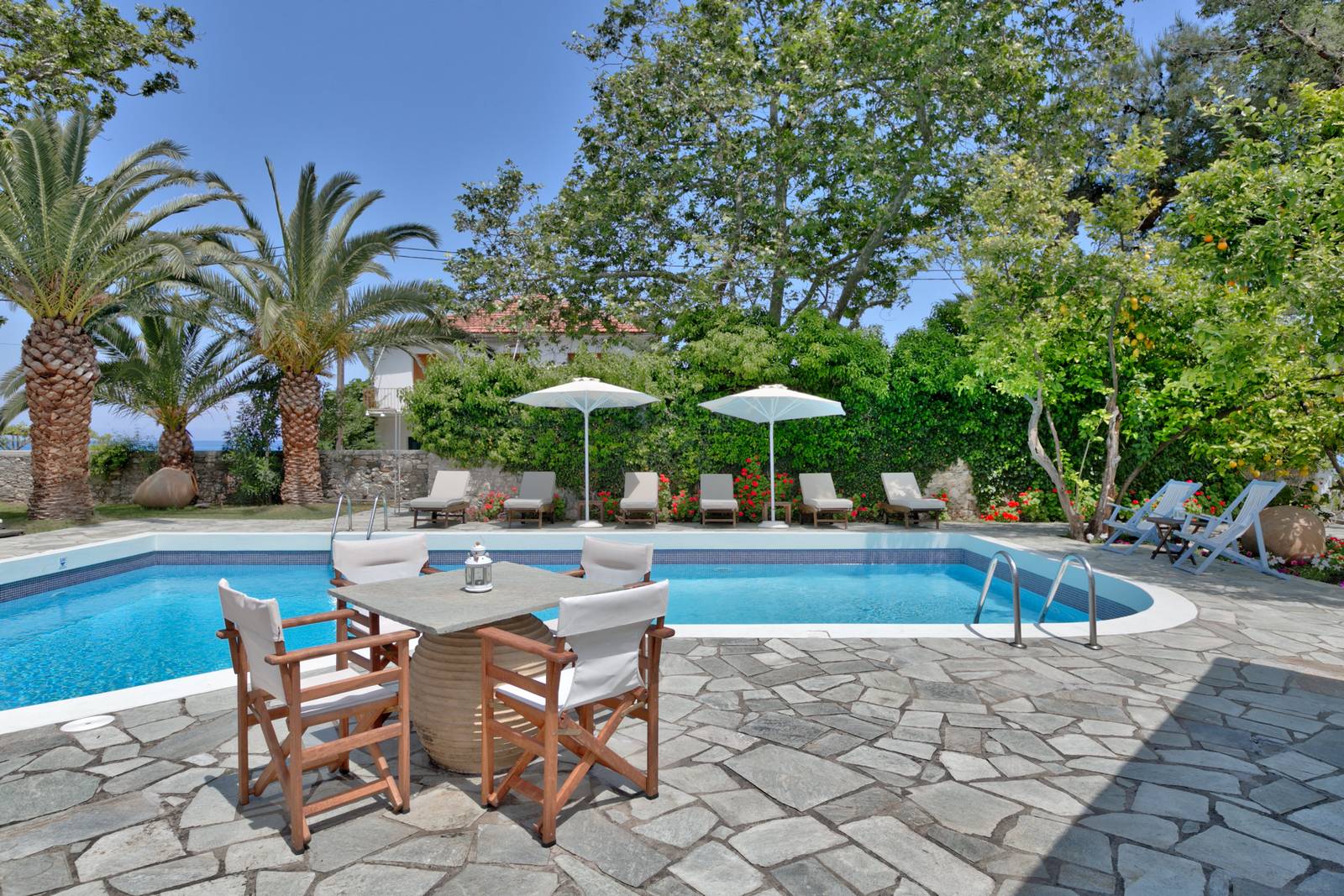 Aeolos-Horefto-hotel-bazen-.jpg