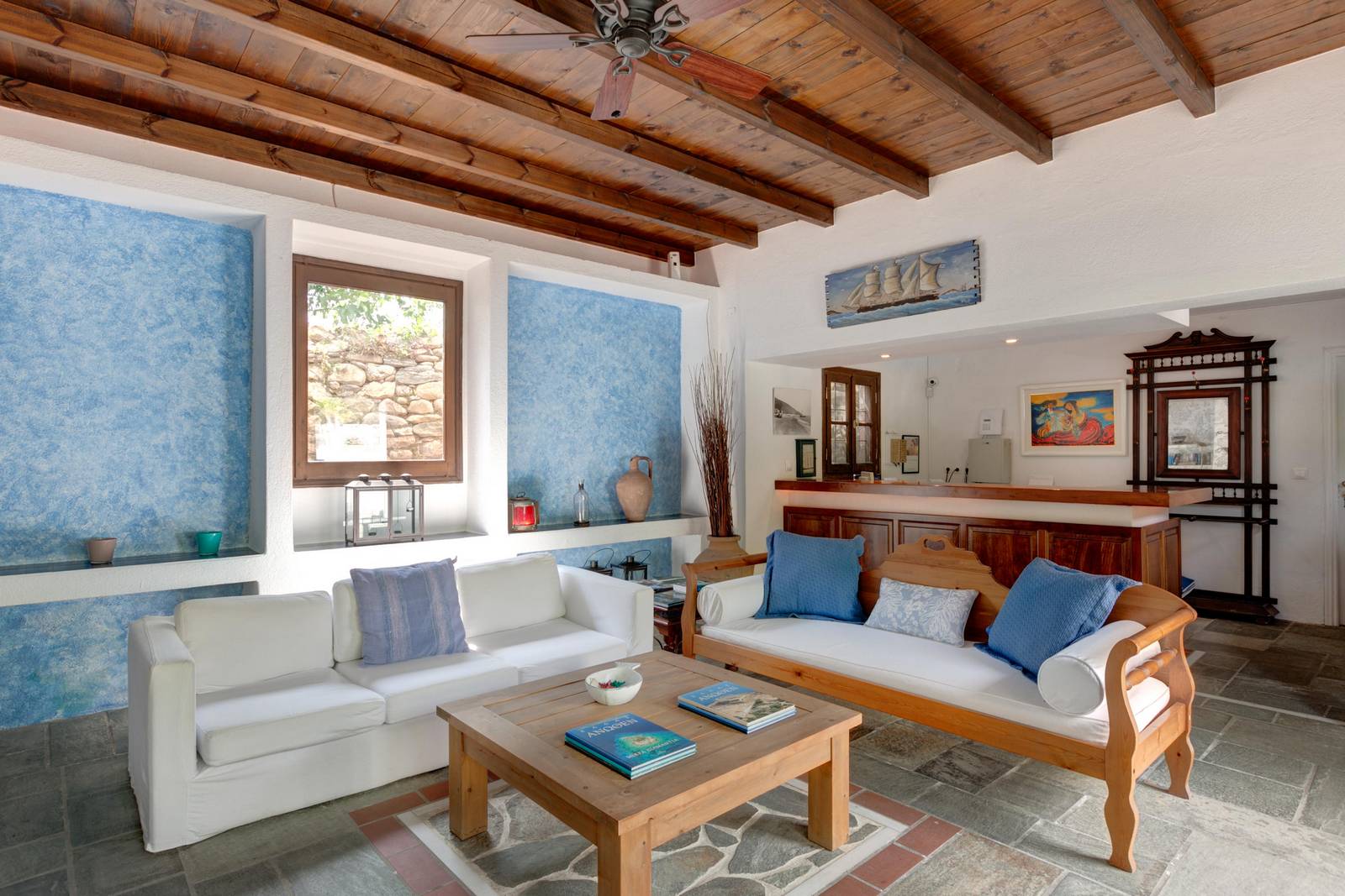 Aeolos-Horefto-hotel-recepcija.jpg