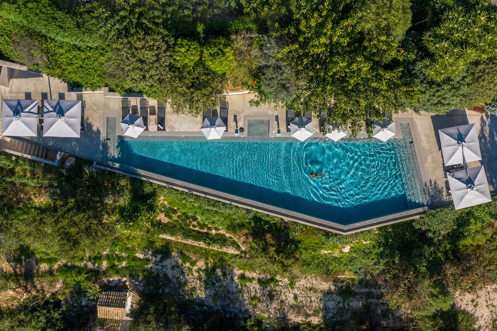 Hotel Domotel Agios Nikolaos pool.jpg
