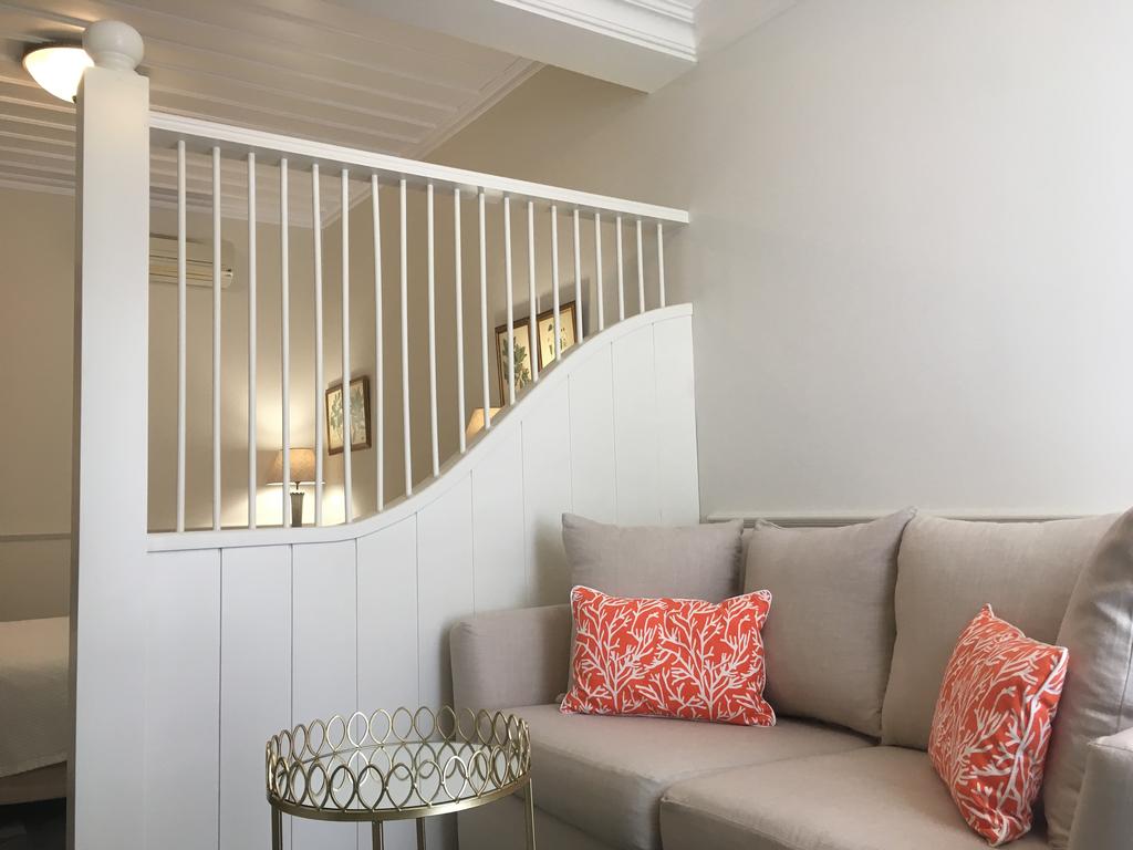 Hotel Dorion suite 2.jpg
