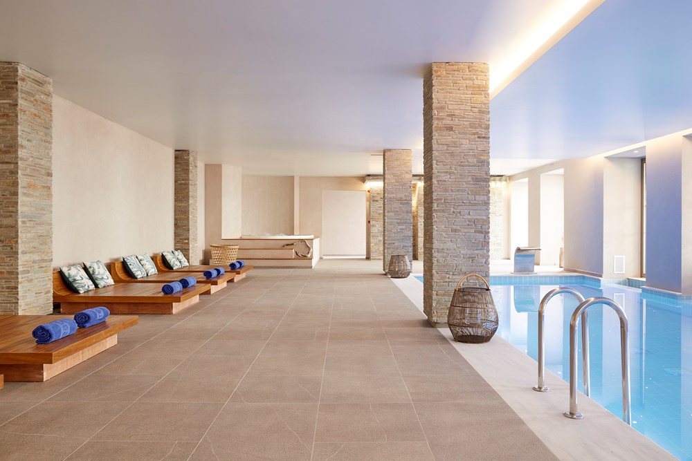 Eagles Villas indoor pool.jpg