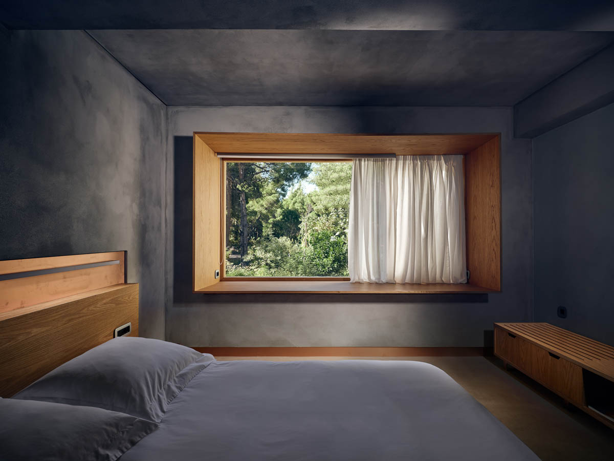 Hotel Ekies All Senses Resort family suite with pool.jpg