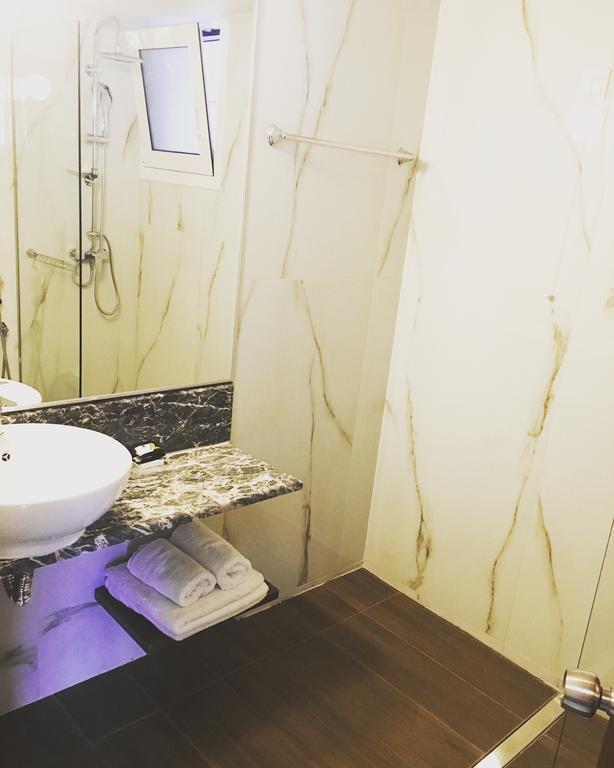 Hotel 12 Olympian Gods bathroom.jpg