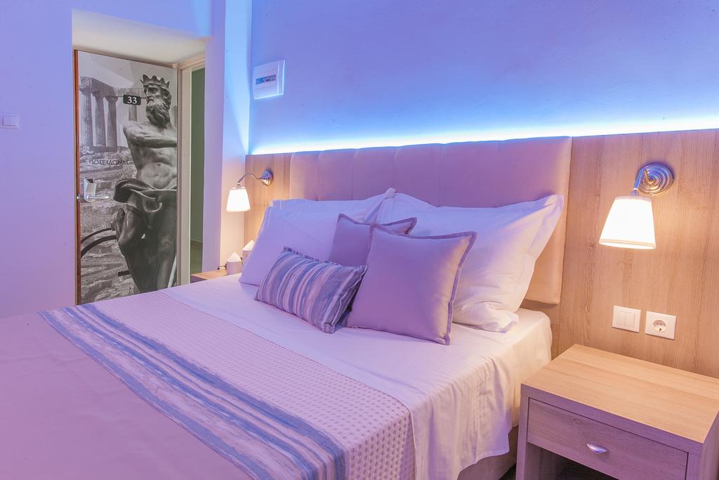 Hotel 12 Olympian Gods luxury double room 1.jpg