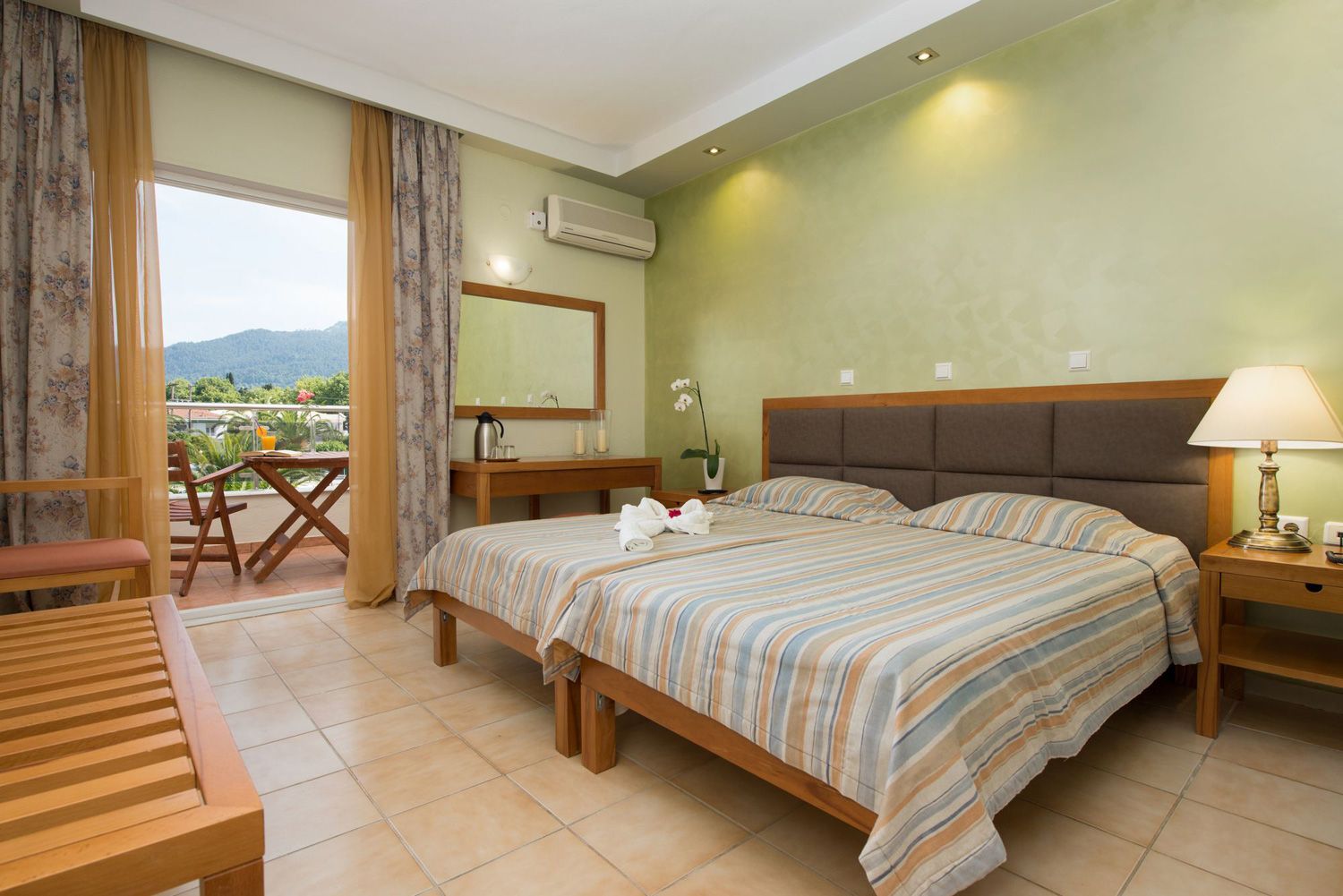 Aethria Hotel-Standardna soba.jpg