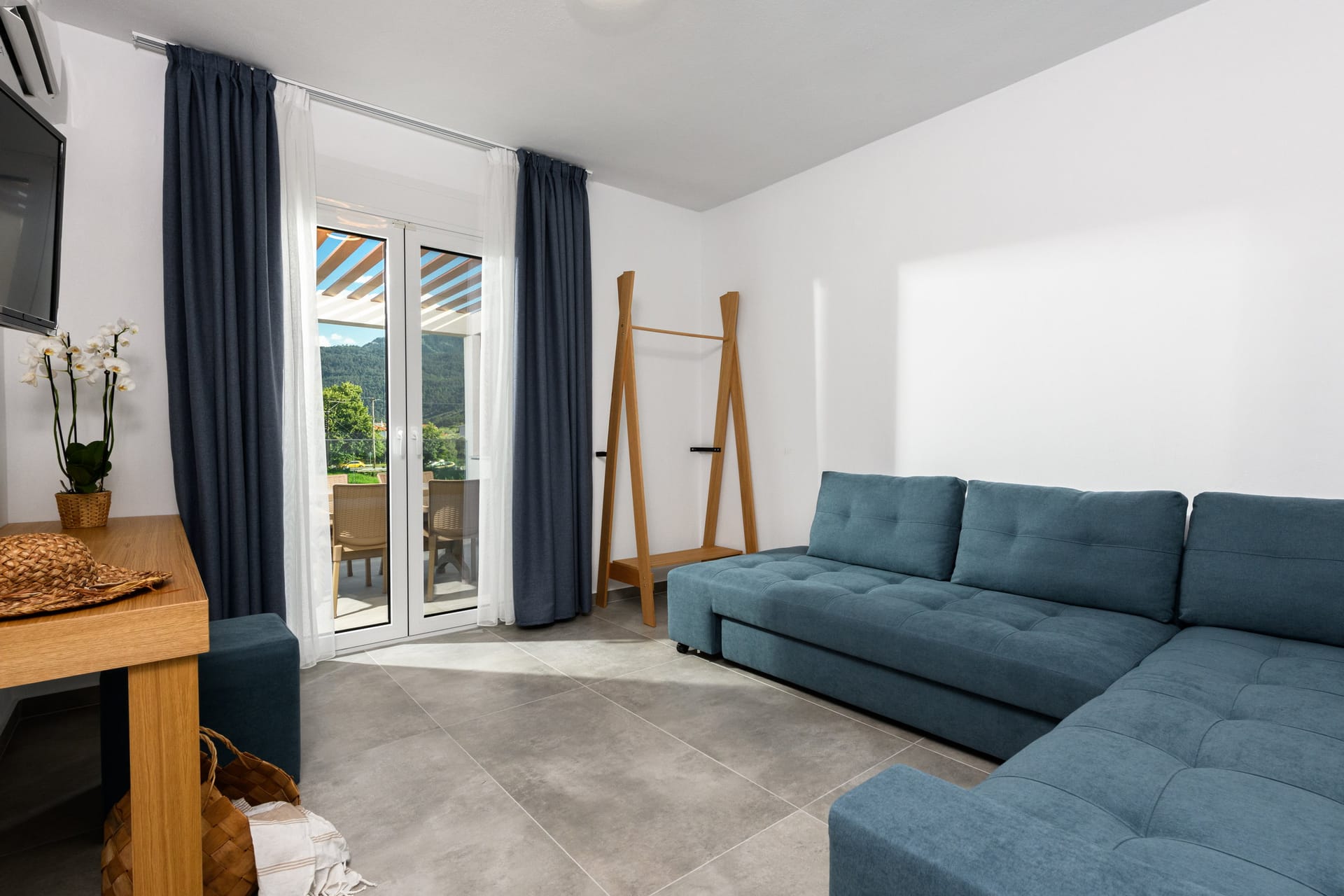 Aethria Hotel-Suite.jpg