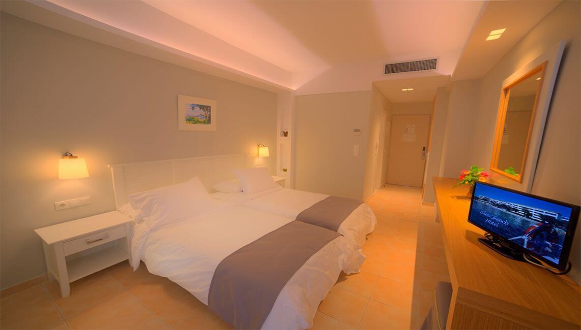 Hotel Elea Beach double room 1.jpg