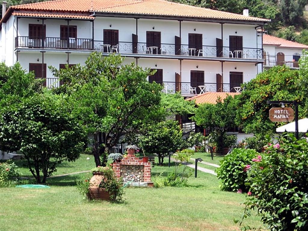 Hotel Eleana Marina.jpg