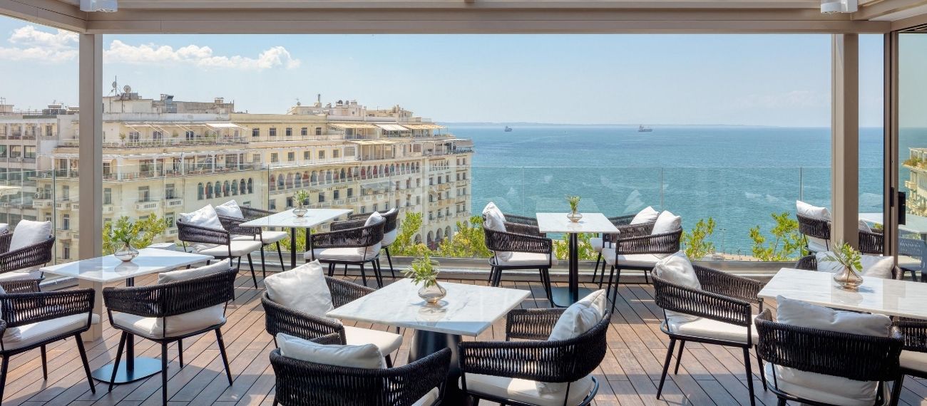 Hotel Electra Palace roof garden Orizontes.jpg