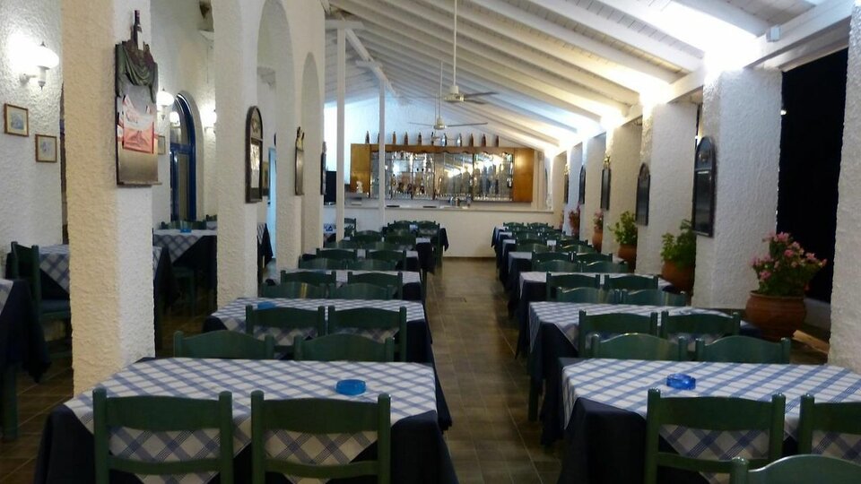 Hotel Elena - restoran.jpg