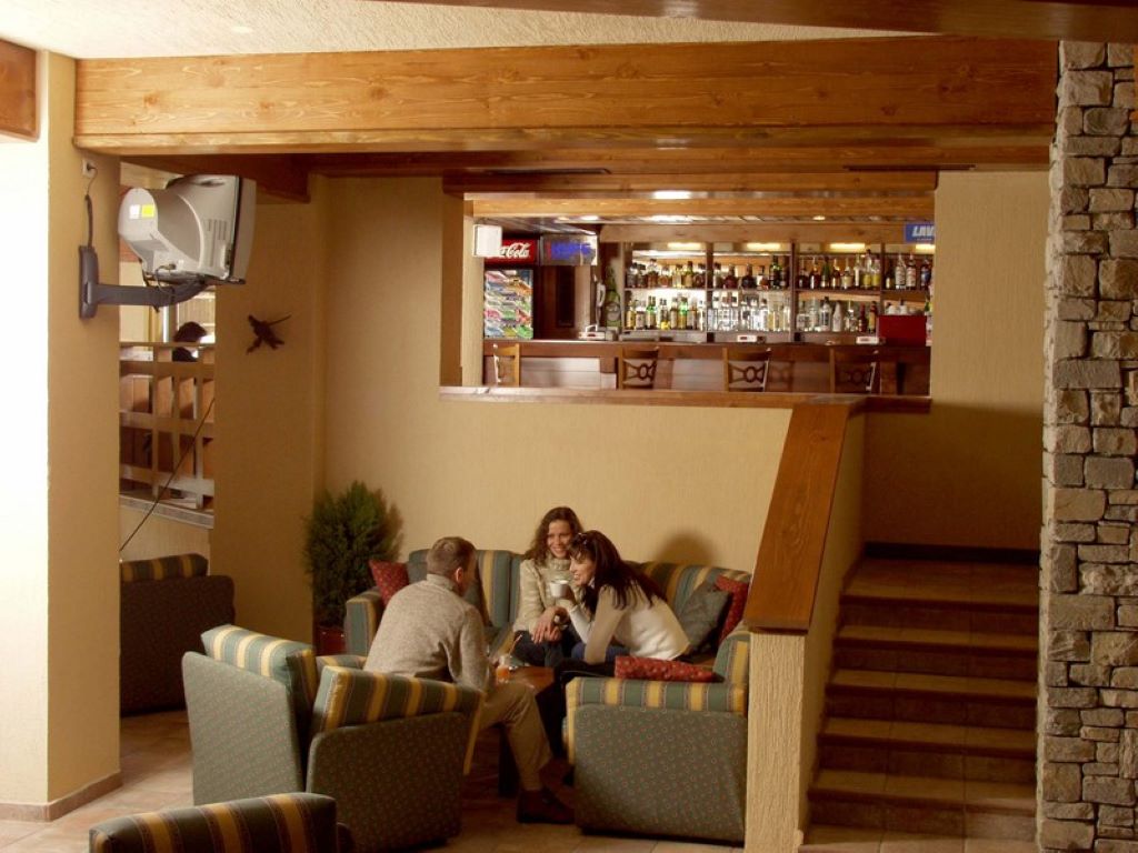 Pirin Hotel-Lobbby.jpg