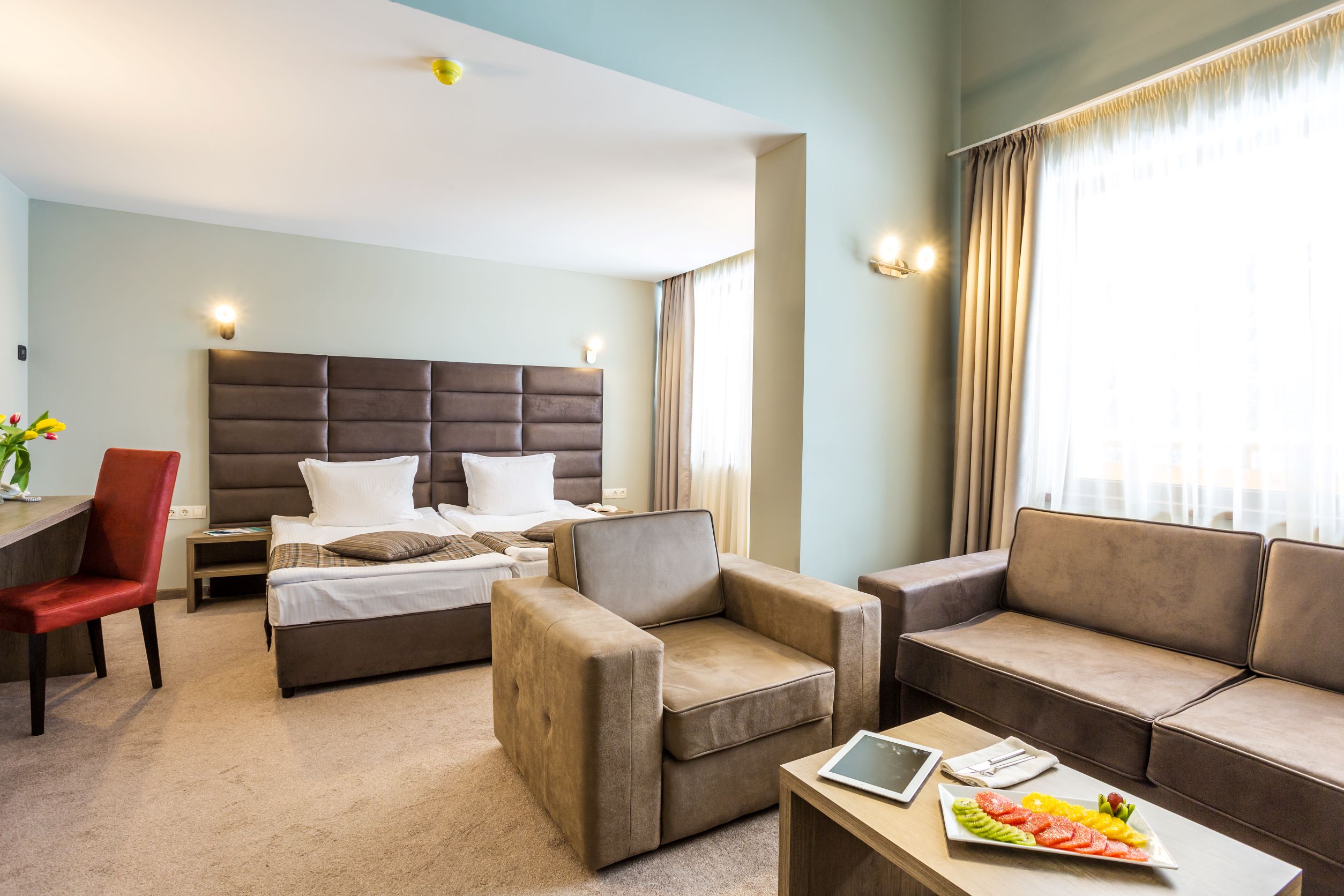 Perelik hotel-dnevna soba.jpg