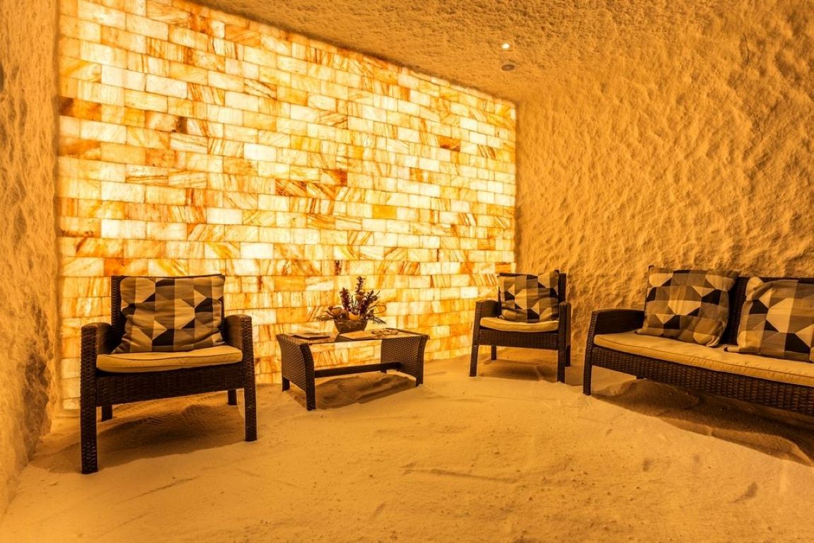 Orlovetz hotel-Slana soba.jpg