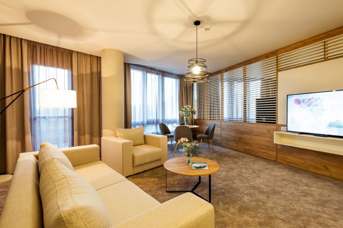 Orlovetz hotel-apartman dnevna soba.jpg