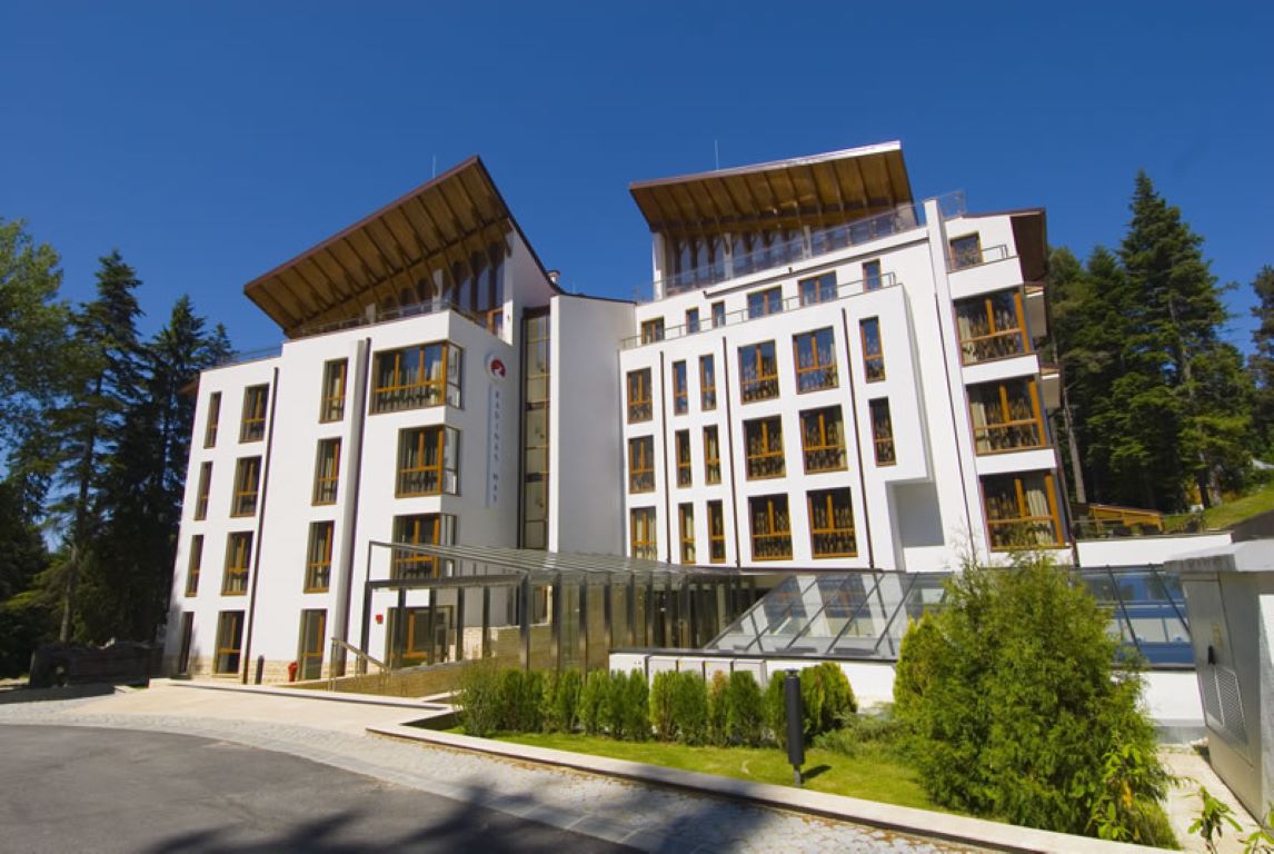 Radinas Way Hotel-Leto.jpg