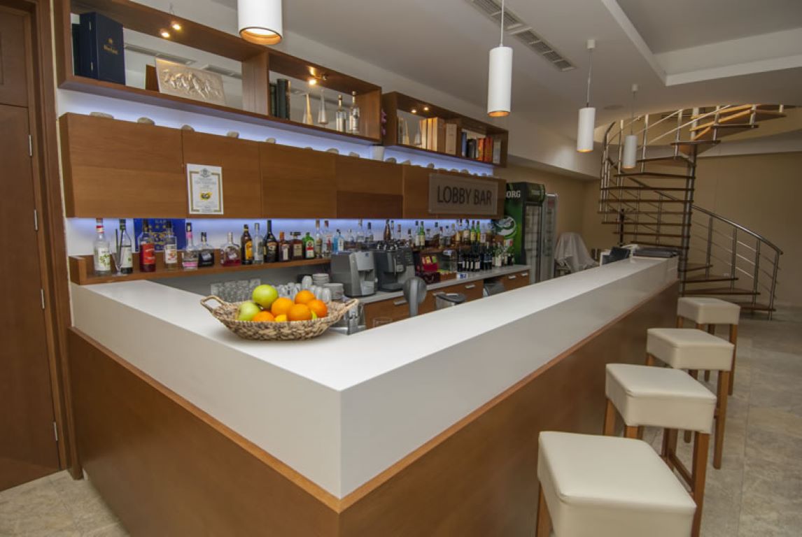 Radinas Way Hotel-Lobby bar.jpg