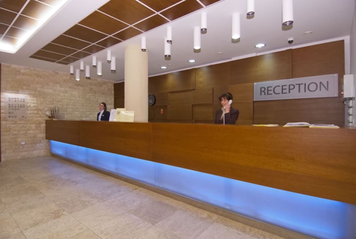 Radinas Way Hotel-Recepcija.jpg