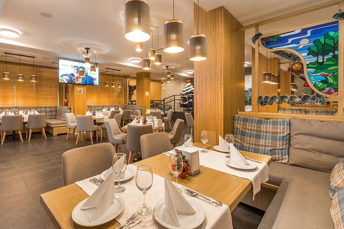 St George Ski & Holiday Bansko-Restoran.jpg