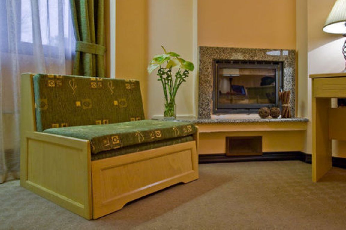 Hotel Orpheus-Suite sa djakuzijem.jpg