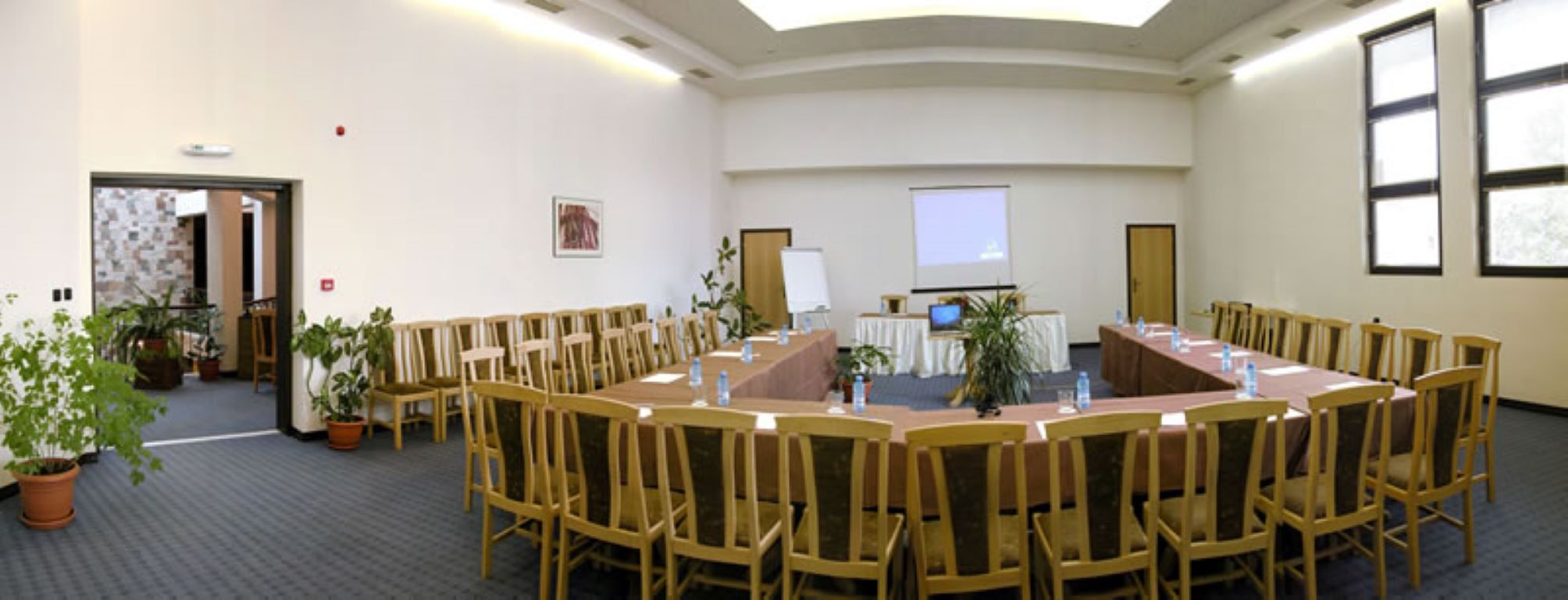 Orpheus Bansko-Kongresna sala.jpg