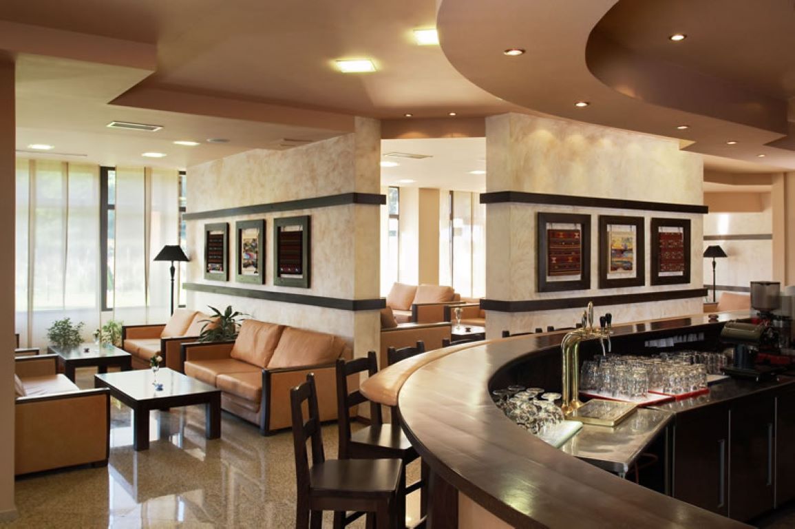 Orpheus Bansko-Lobby bar.jpg
