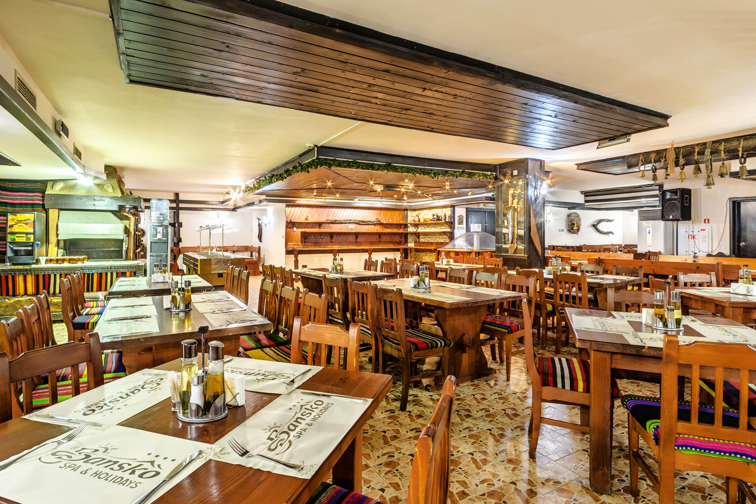 Bansko Spa & Holidays-Taverna.jpg
