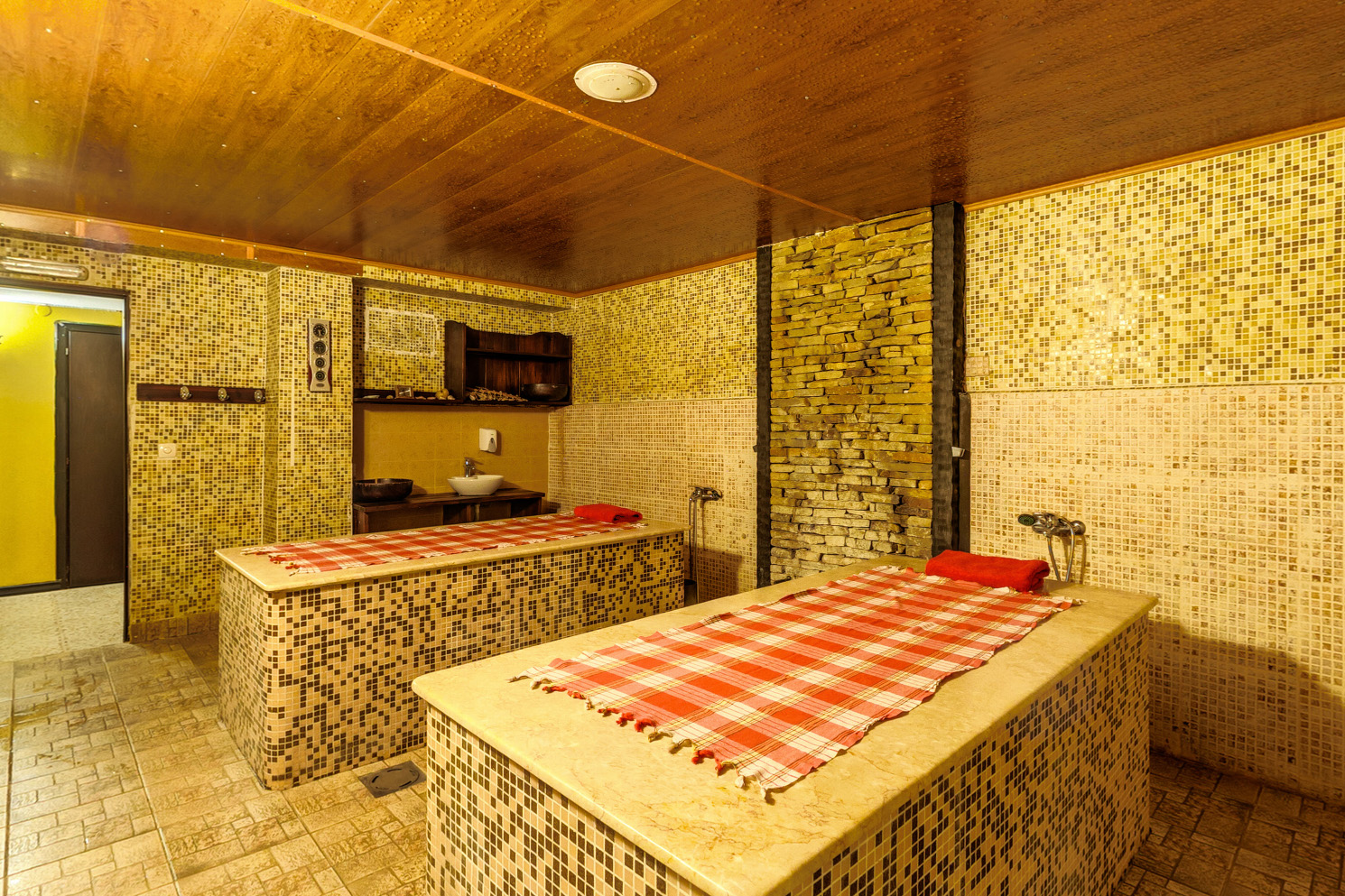Hotel Bansko Spa & Holidays-Parno kupatilo.jpg