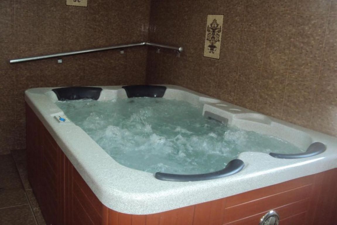 Hotel Iglika Bansko-Djakuzi.jpg
