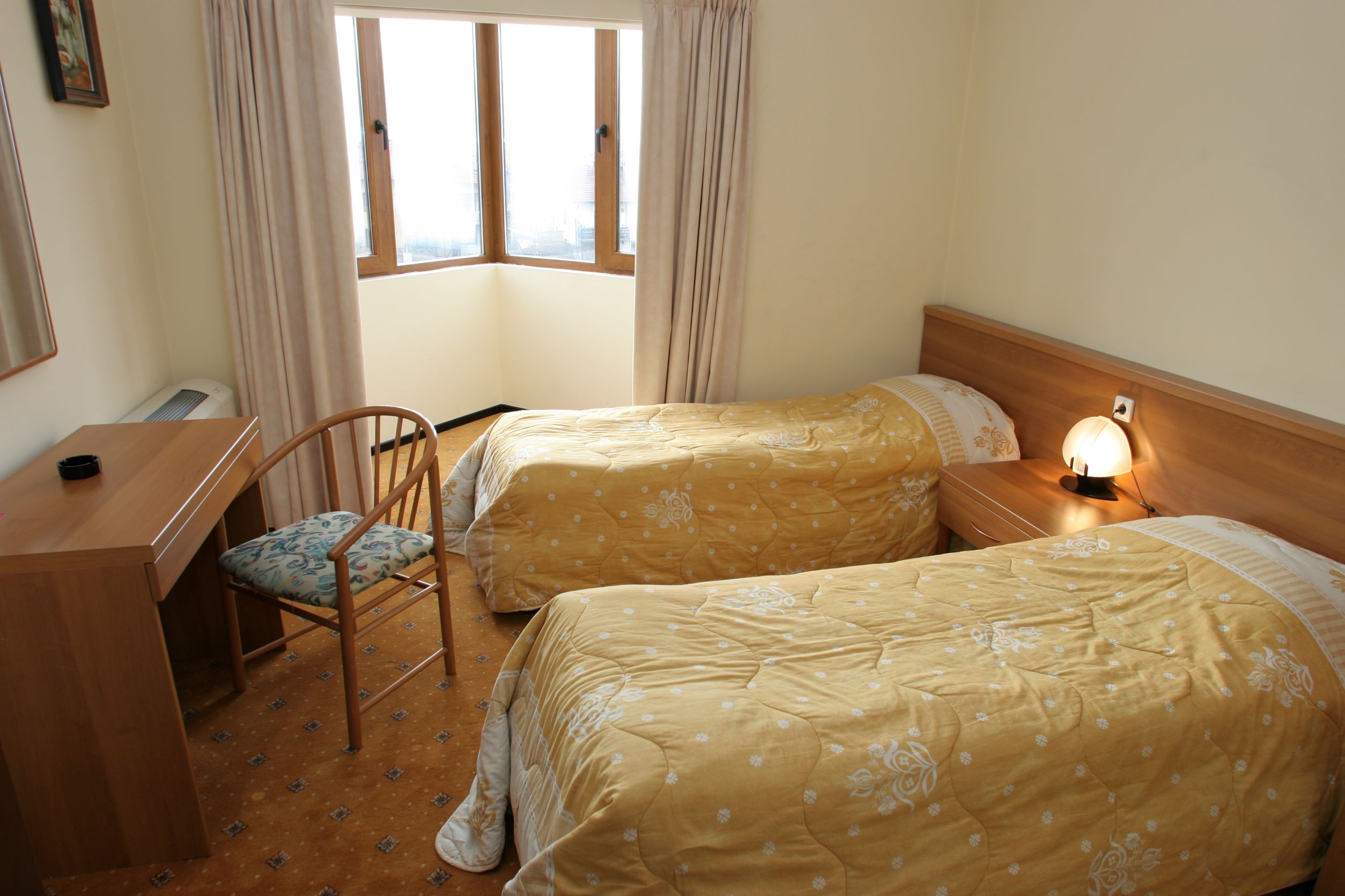 Banko Hotel-Standardna soba.JPG