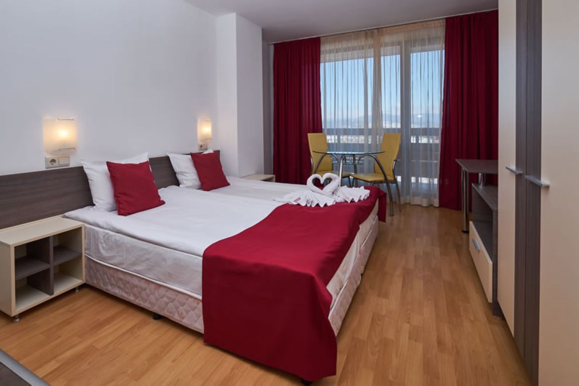 Hotel Mountain Paradise 3-Studio.jpg