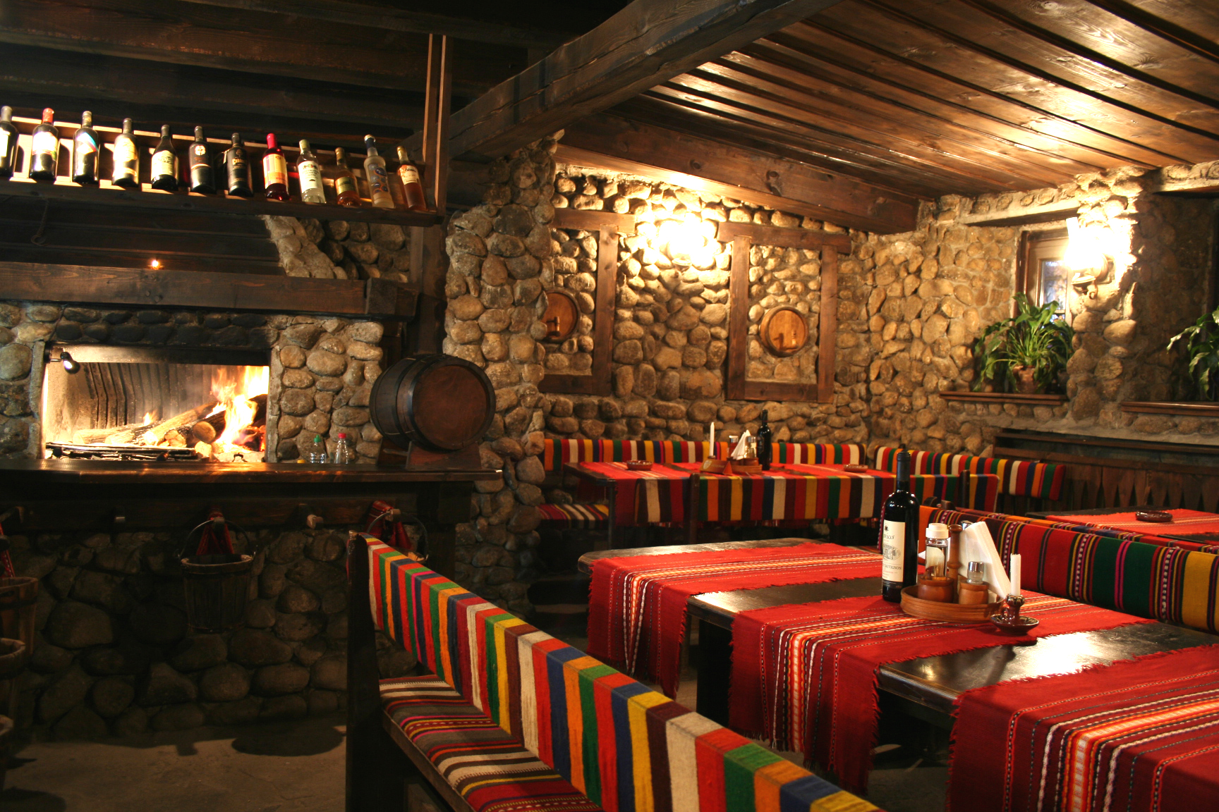 Hotel Valevicata-Taverna.jpg
