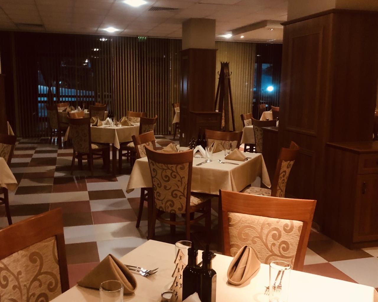 Hotel Borovets Gardens-Restoran.jpg
