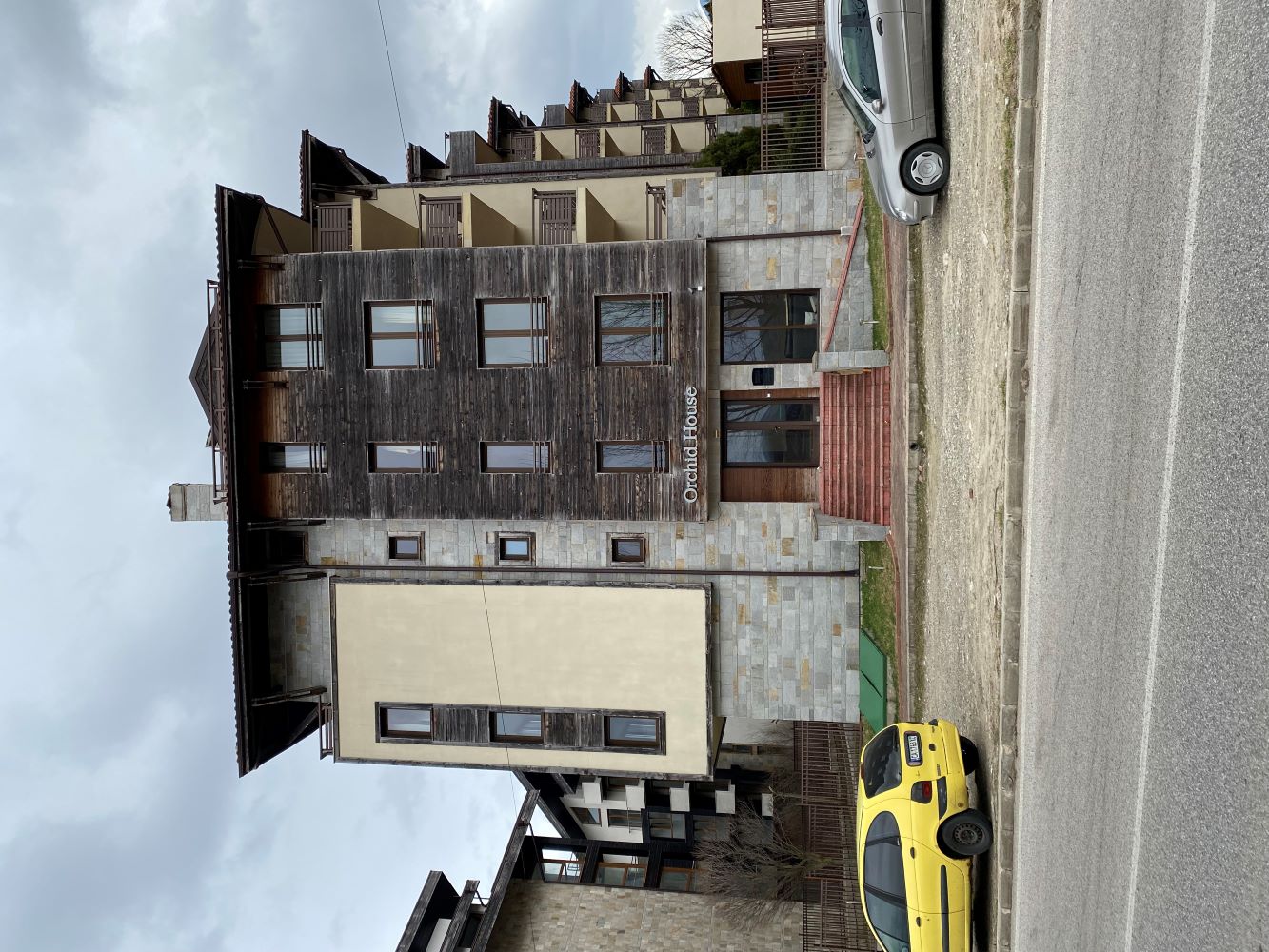 Murite Club Hotel-Orhideja zgrada.jpg