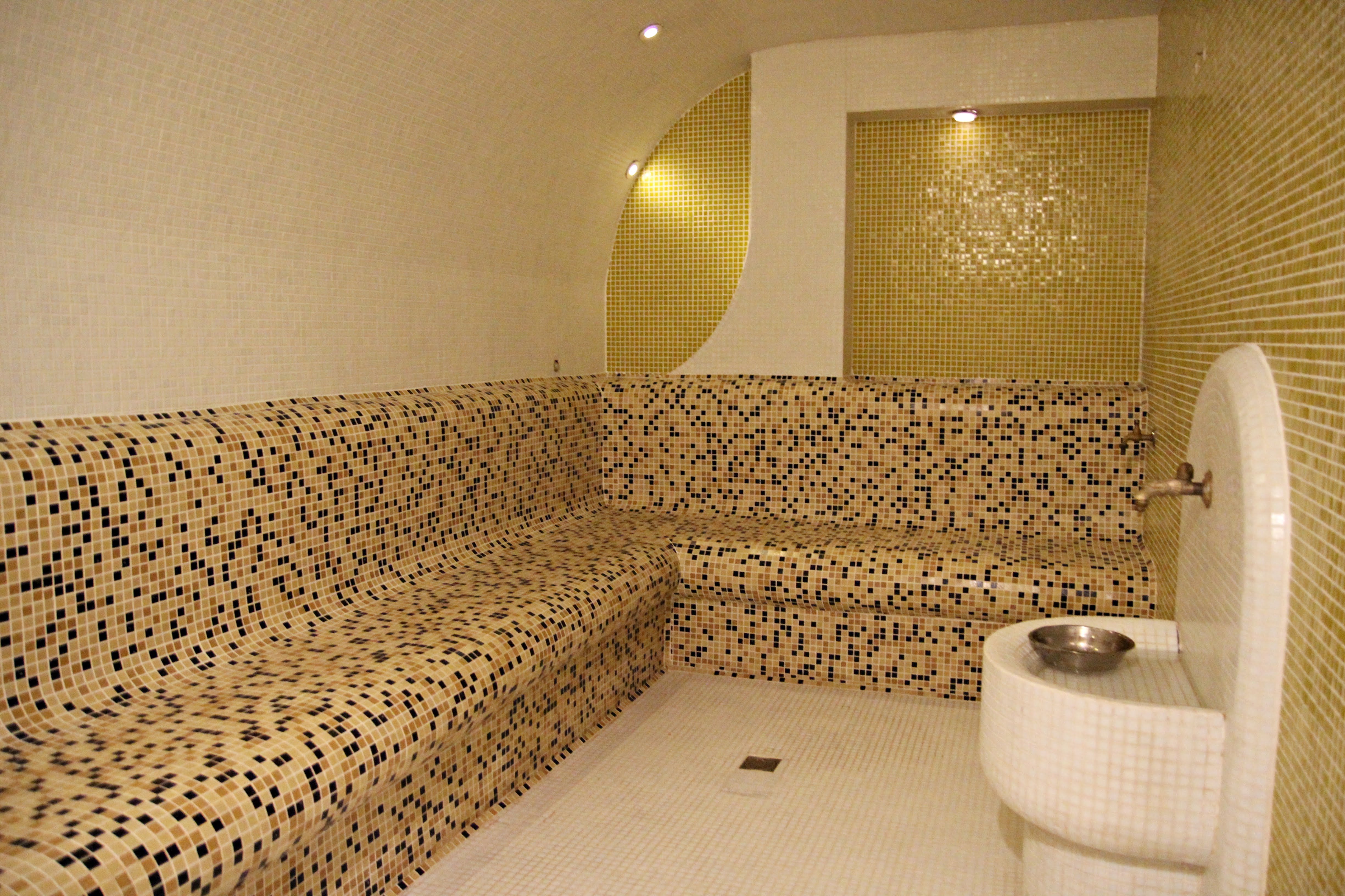 Hotel Mursalitsa-Parno kupatilo.jpg