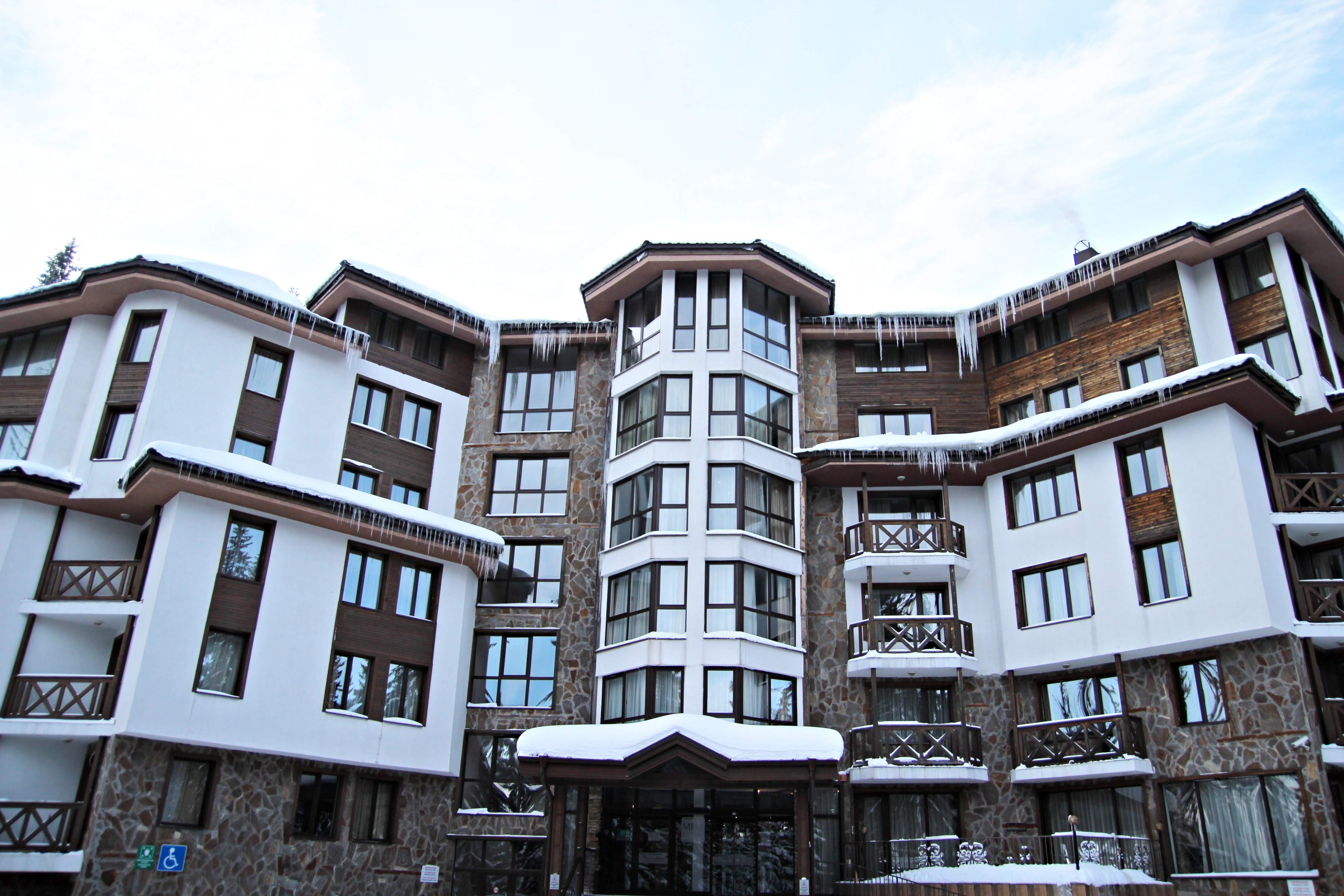 Mursalitsa Hotel Pamporovo-Zgrada hotela.jpg