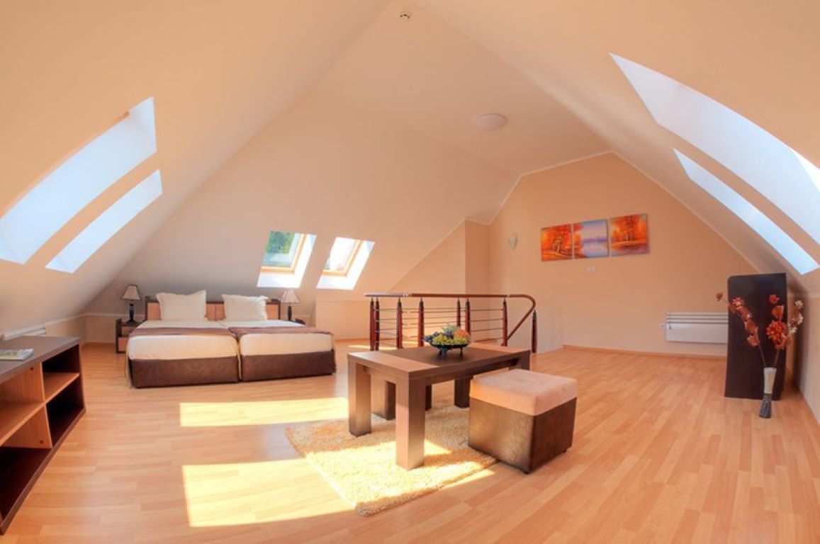 Kamelia Complex Hotel-Trosoban apartman.jpg