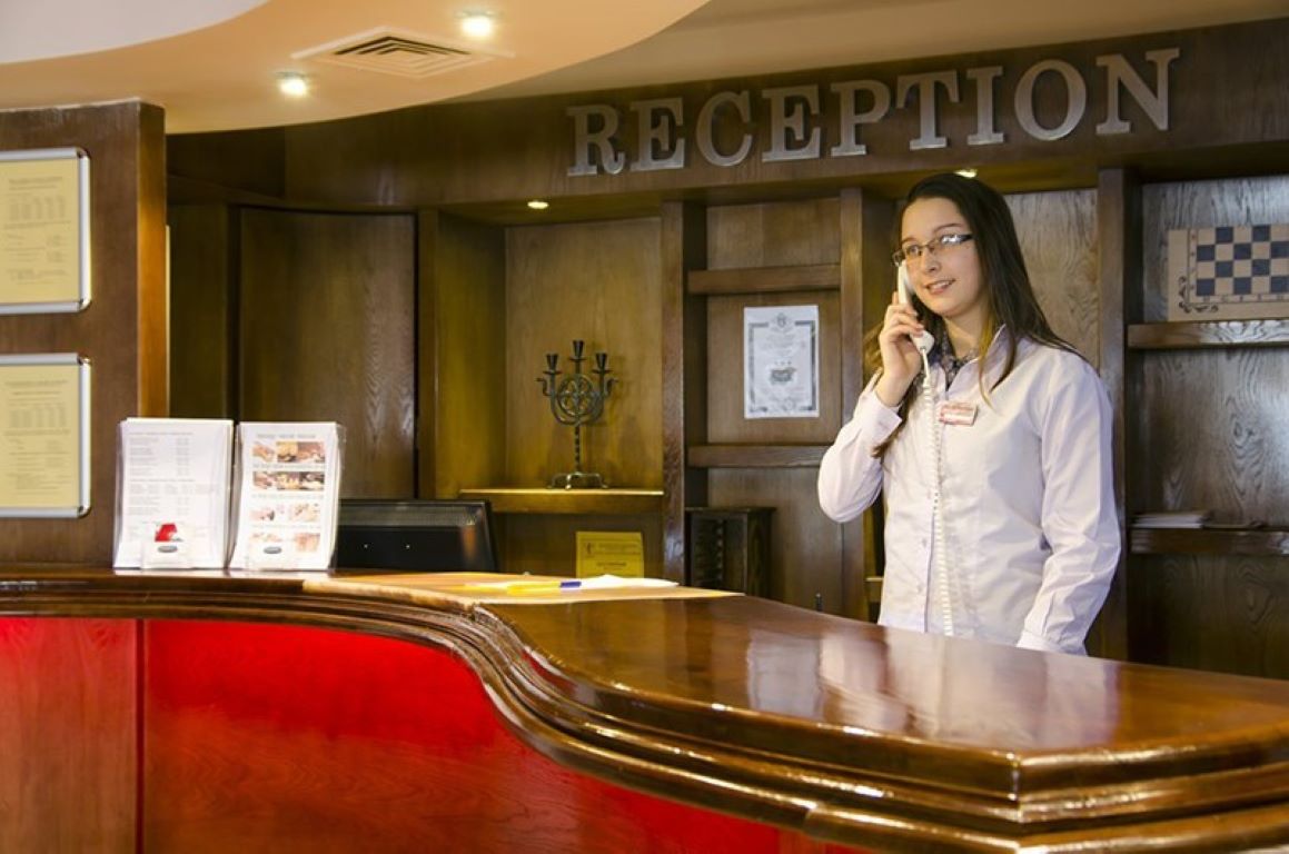Kamelia Complex-Recepcija.jpg