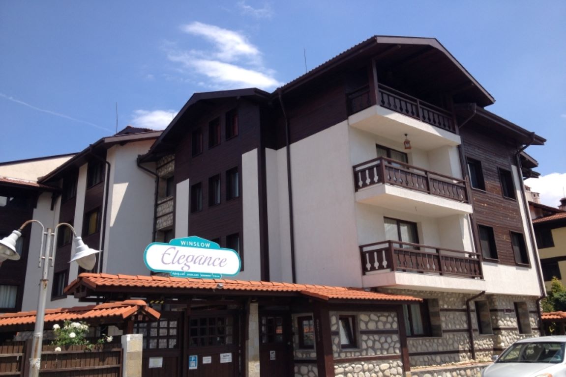 Winslow Elegance-Ulaz u hotel.jpeg