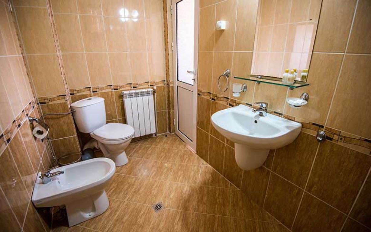 Vien Hotel Bansko-Kupatilo.jpg