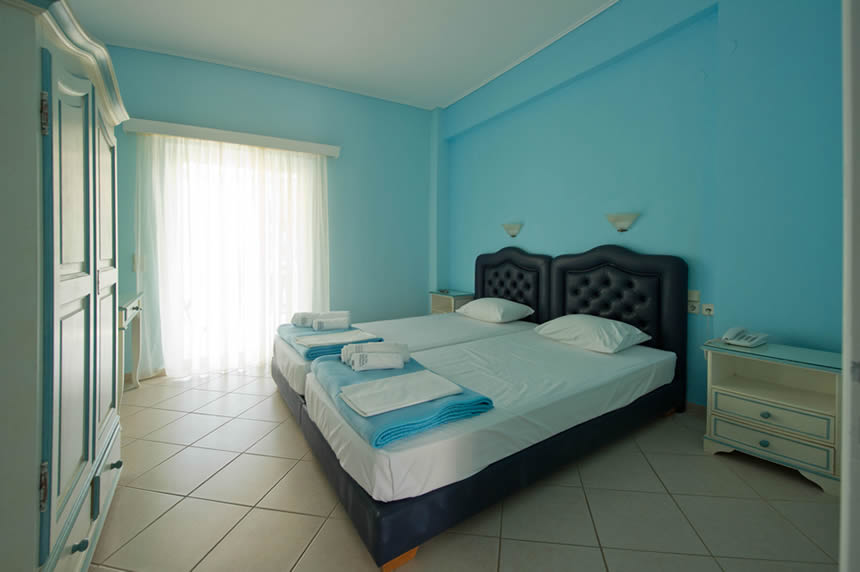 Elena Hotel _ Apartments room 2.jpg